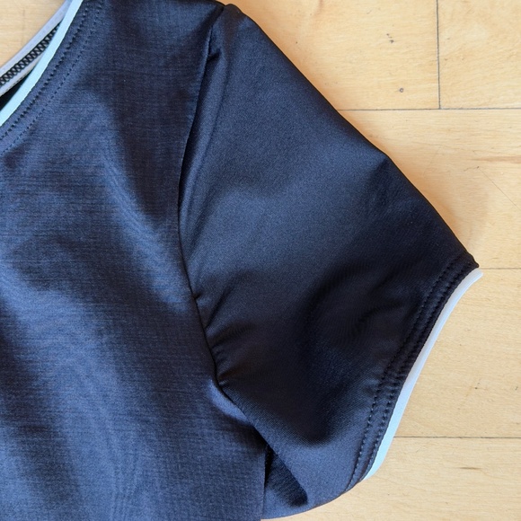 Juicy Couture Black/white stretch dress/coverup, L,  CB2529 - Picture 4 of 4